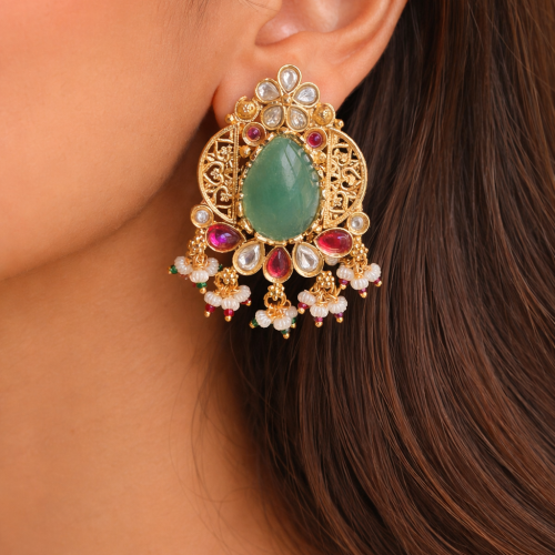 Rajsi Panna Kundan Earrings